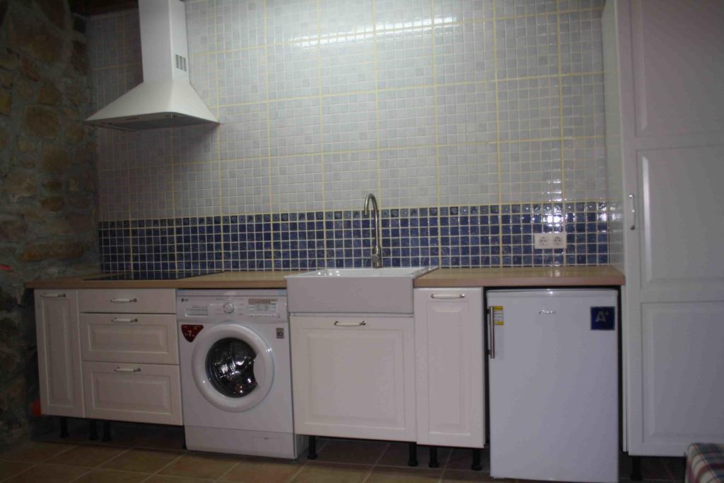 Casa Rural Ecologica Arrizurieta Bermeo Bagian luar foto